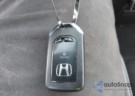 2015 Honda Odyssey Touring/Touring Elite z USA, uszkodzony, nr VIN 5FNRL5H99FB054096